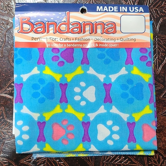 Carolina Creative Products Accessories - Bandana NWT